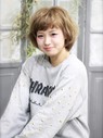 ふんわりボリュームショートヘア